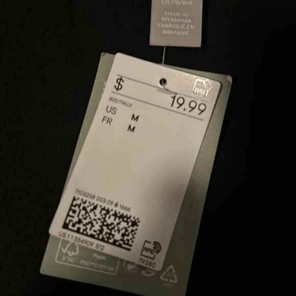 Perfect black top - Picture 3 of 4